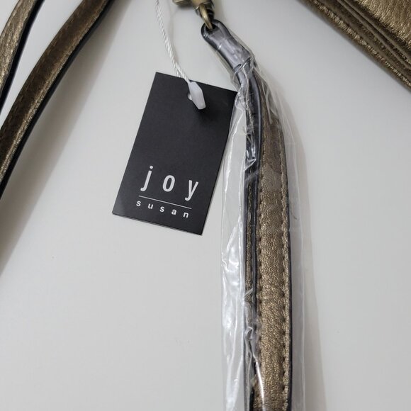 NWT Joy Susan Metallic Gold Crossbody Wristlet Wallet - Picture 12 of 13